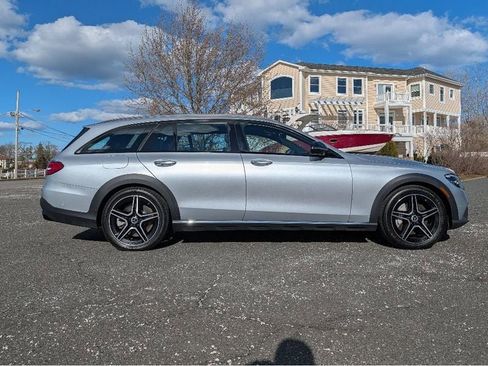 Used 2023 Mercedes-Benz E 450 4MATIC All-Terrain Wagon w/ Premium Package image 4