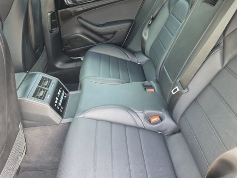 Used 2024 Porsche Panamera w/ Premium Package RWD image 11