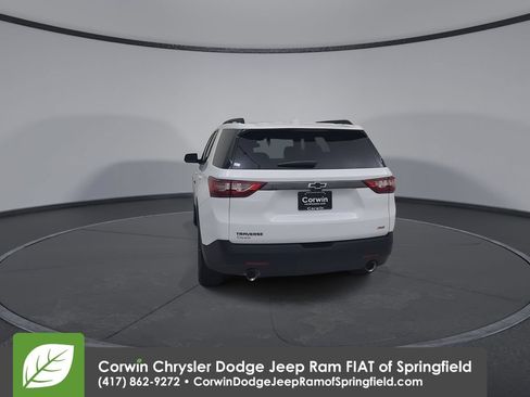 Used 2021 Chevrolet Traverse RS w/ LPO, Floor Liner Package FWD image 12