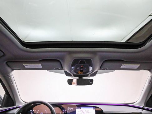 Certified 2025 Audi Q5 2.0T Premium Plus w/ Premium Plus image 16