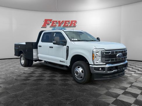New 2026 Ford F350 XL w/ XL Chrome Package AWD/4WD image 7