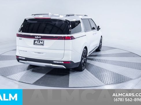 Used 2022 Kia Carnival SX Prestige FWD image 9