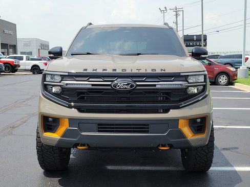 New 2026 Ford Expedition Tremor AWD/4WD image 2