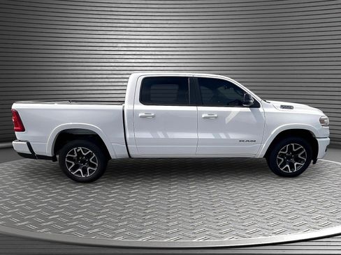 Used 2025 RAM 1500 Laramie w/ Laramie Southwest Edition AWD/4WD image 8
