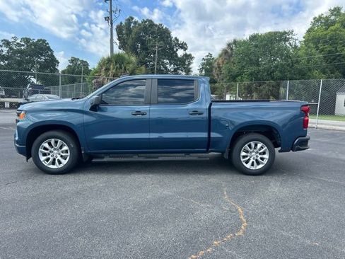 Used 2024 Chevrolet Silverado 1500 Custom RWD image 2