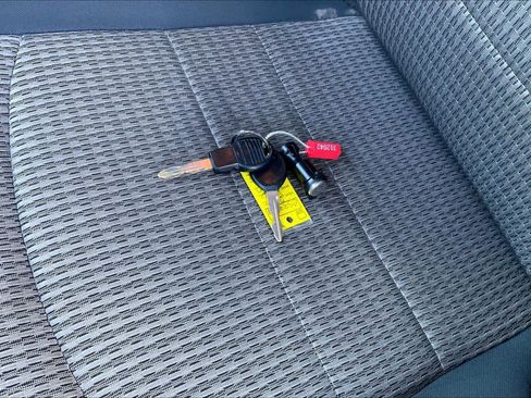 Used 2012 RAM 1500 Express w/ ST Popular Equipment Group image 12