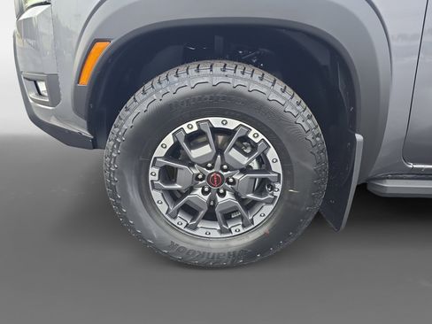 New 2026 Nissan Frontier PRO-4X w/ Tow Package image 9