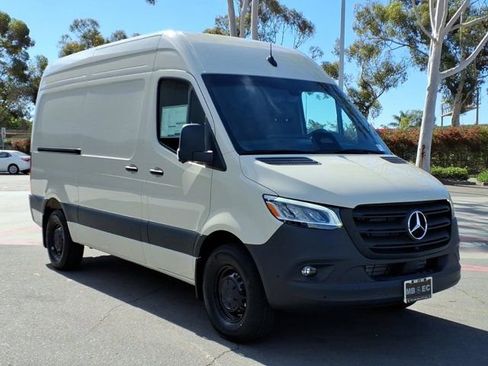 New 2026 Mercedes-Benz Sprinter 144 Cargo image 18
