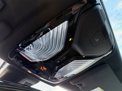 Certified 2023 BMW M340i xDrive w/ Premium Package image 32