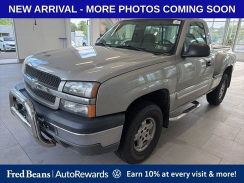 Used 2004 Chevrolet Silverado 1500 4x4 Regular Cab w/ Light Duty Power Package image 3