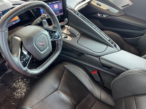 Used 2022 Chevrolet Corvette Stingray Preferred Cpe w/ Z51 Performance Package image 11