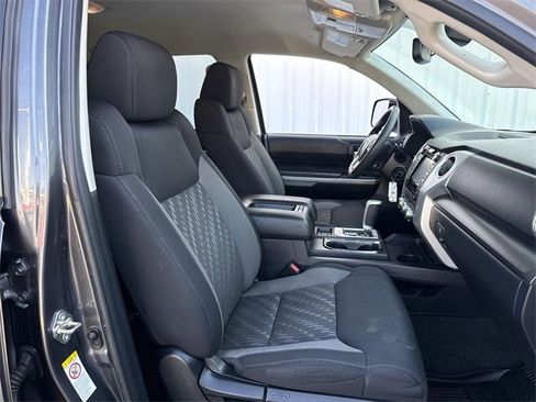 Used 2019 Toyota Tundra SR5 w/ SR5 Upgrade Package image 31