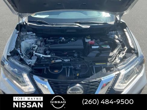 Used 2018 Nissan Rogue S FWD image 35