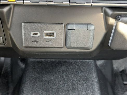 New 2026 Chevrolet Silverado 1500 W/T w/ WT Value Package image 34