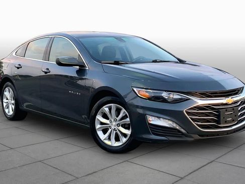 Used 2020 Chevrolet Malibu LT FWD image 3