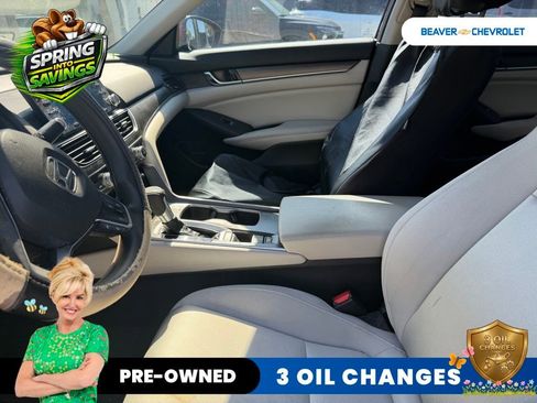 Used 2019 Honda Accord LX image 8