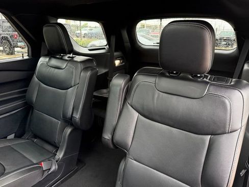 Used 2024 Ford Explorer ST w/ Equipment Group 401A image 31