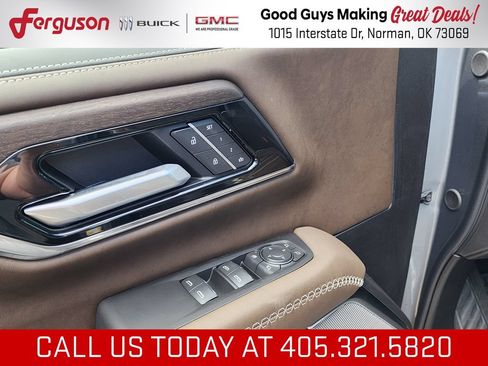 New 2026 GMC Yukon Denali Ultimate AWD/4WD image 14