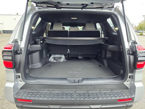 Certified 2025 Toyota 4Runner SR5 image 15
