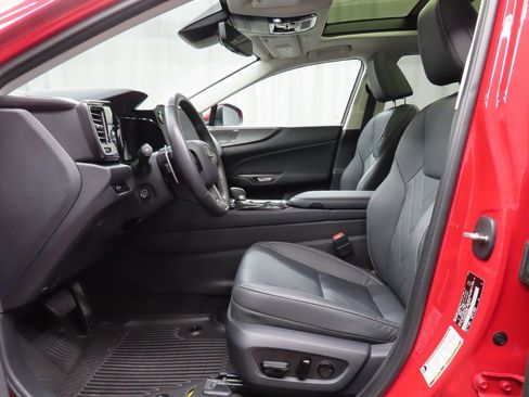 Used 2025 Lexus NX 300h AWD w/ Luxury Package image 9