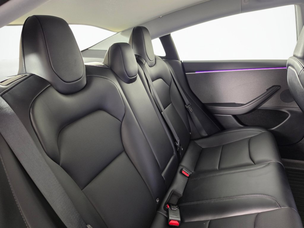 Used 2025 Tesla Model 3 Long Range RWD image 30