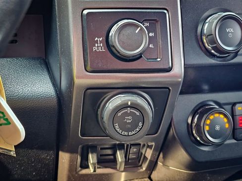 Used 2019 Ford F150 XLT w/ Equipment Group 302A Luxury image 21