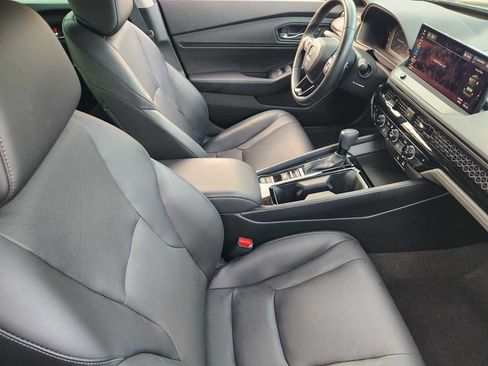 Used 2024 Honda Accord EX-L image 13