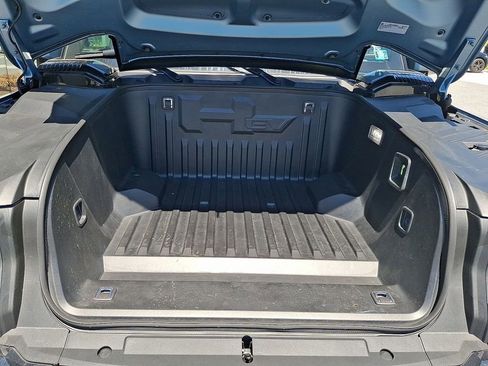 Used 2024 GMC Hummer EV 3X w/ Omega Edition AWD/4WD image 26