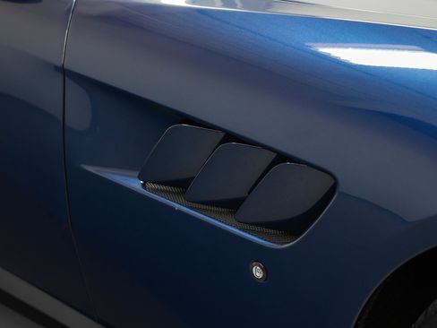 Used 2018 Ferrari GTC4Lusso image 8