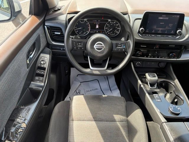 Used 2021 Nissan Rogue SV AWD/4WD image 35