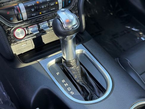 Used 2019 Ford Mustang Premium w/ Ecoboost Performance Package image 25