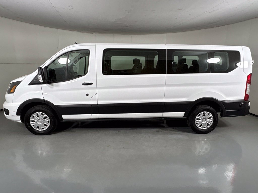 Used 2024 Ford Transit 350 XLT RWD image 5