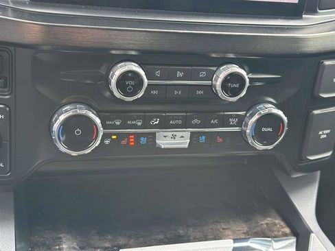 Used 2024 Ford F250 Lariat image 21