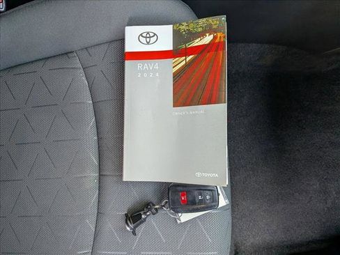 Certified 2024 Toyota RAV4 XLE AWD/4WD image 22