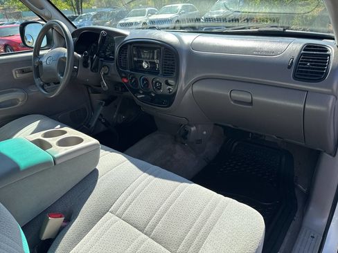 Used 2000 Toyota Tundra SR5 image 18