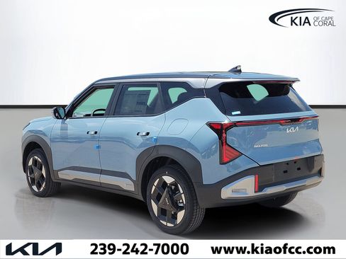 New 2027 Kia Seltos S AWD/4WD image 4