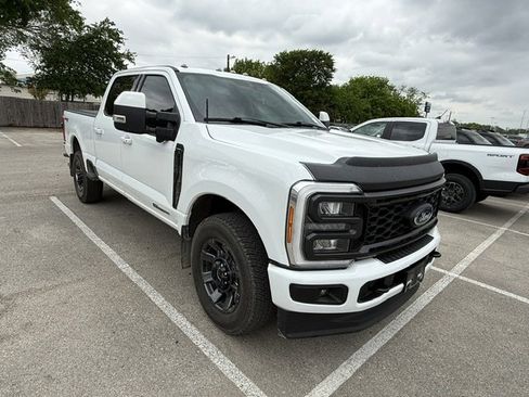 Used 2023 Ford F250 Lariat w/ Sport Appearance Package image 3