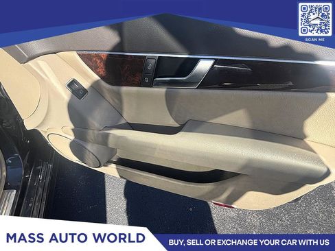 Used 2014 Mercedes-Benz C 300 Sport image 12