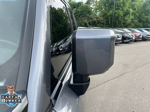 Used 2025 Lexus GX 550 w/ Accessory Package (2T) AWD/4WD image 34