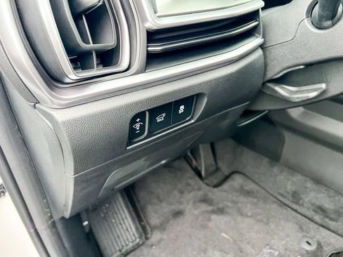 New 2025 Kia Sorento EX w/ EX Panoramic Sunroof Package image 18