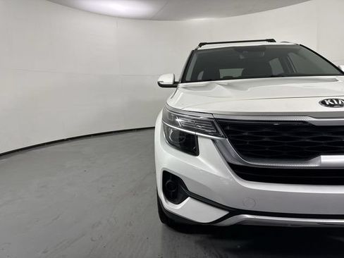 Used 2021 Kia Seltos S FWD image 31
