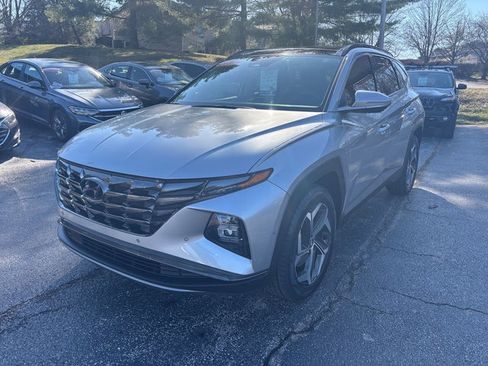 Used 2022 Hyundai Tucson Limited image 2