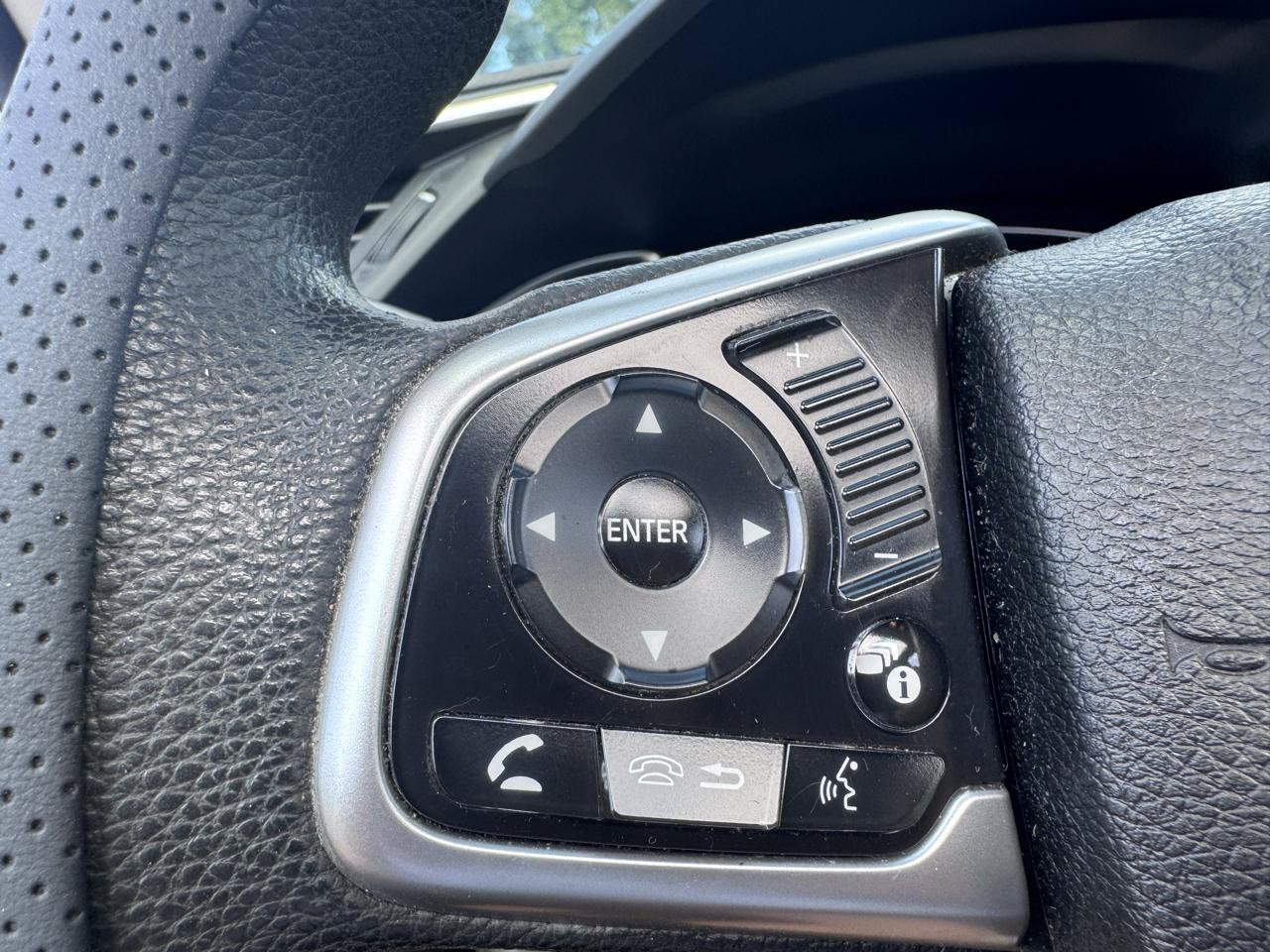 Used 2017 Honda Civic EX-T image 20