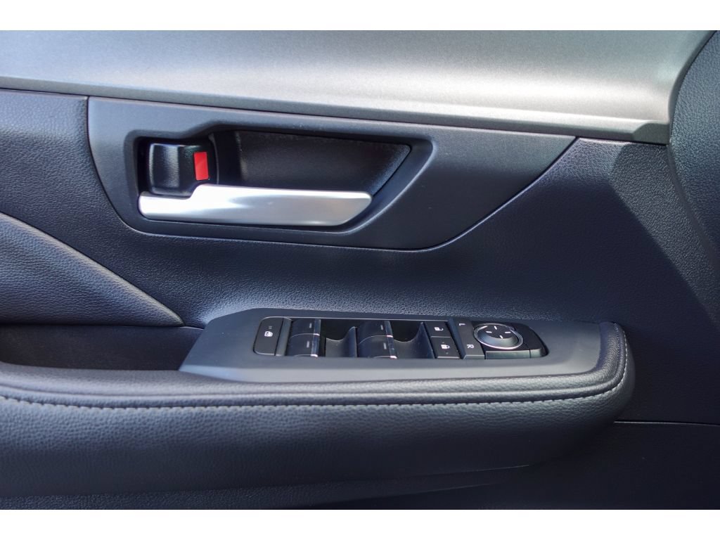 Certified 2025 Toyota Grand Highlander AWD image 11