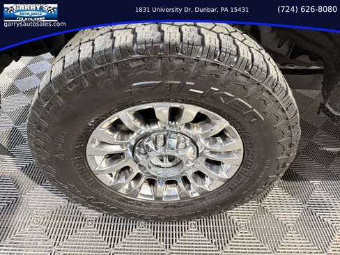 Used 2021 Ford F350 XLT w/ XLT Premium Package image 11