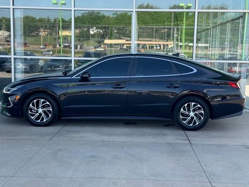 Used 2023 Hyundai Sonata Blue w/ Cargo Package FWD image 8