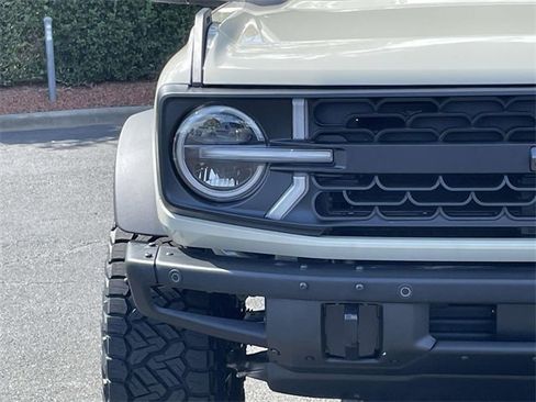 New 2025 Ford Bronco Badlands image 37