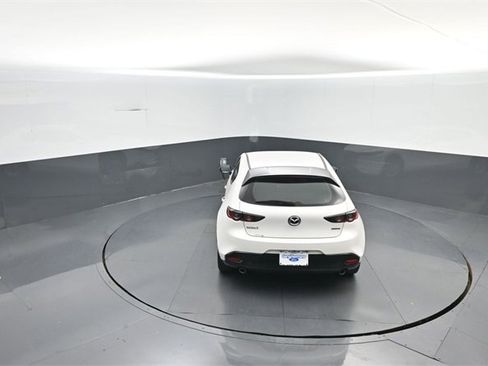 Used 2021 MAZDA MAZDA3 s image 28