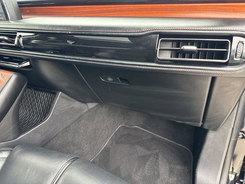 Used 2020 Lincoln Aviator Reserve w/ Equipment Group 202A AWD/4WD image 16