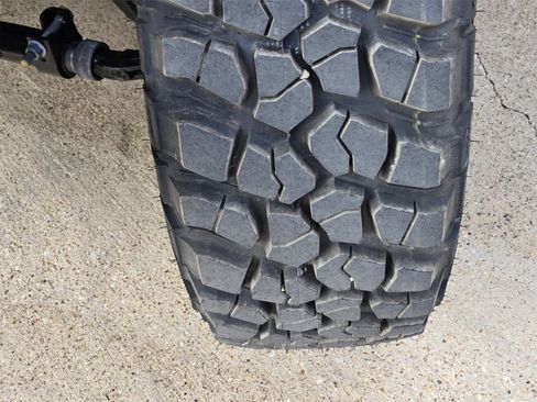 New 2026 Jeep Gladiator Sport image 11